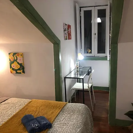No Isabela * Lisbon